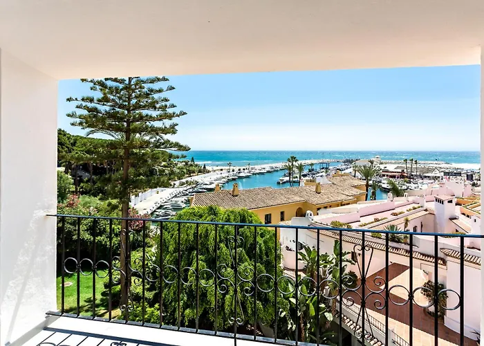 H45 Cabopino * Marbella