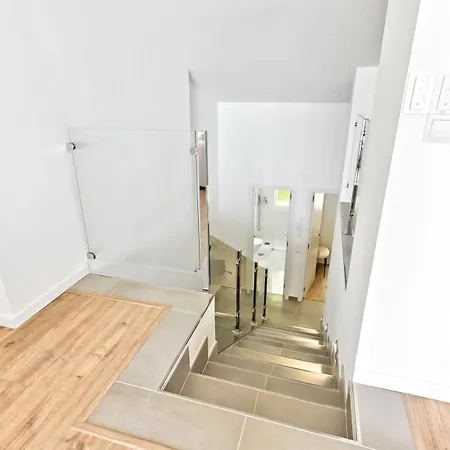 Апартаменти H45 Cabopino *
