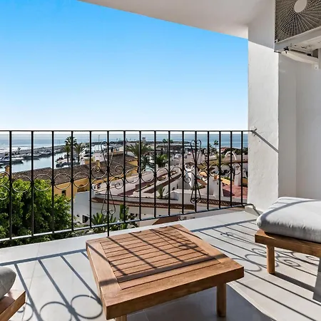 H45 Cabopino Apartment