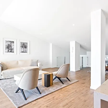 H45 Cabopino Апартаменти *