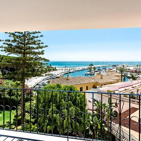 Apartamento H45 Cabopino Marbella